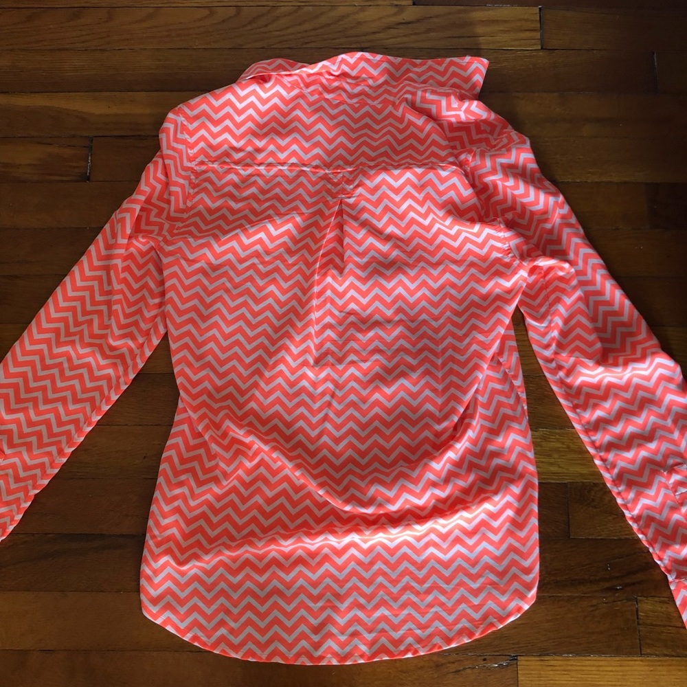 American Eagle Chevron Top - Picture 2 of 4